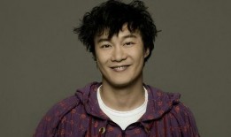 陈奕迅回港爆料了吗视频