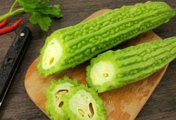 娱乐吃瓜设计理念是什么,揭秘娱乐圈幕后故事，带你领略趣味横生的娱乐圈生态