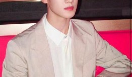 李昀锐最新恋情爆料,甜蜜互动引网友热议