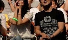 娱乐爆料小孩是谁啊图片,揭秘“小孩”真实身份，网友热议！