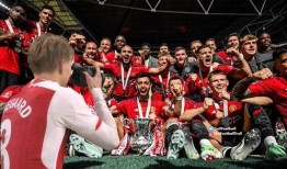 红魔10最新爆料图片高清,高清爆料图揭示极致性能与炫酷设计