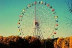 最新爆料许凯景甜摩天轮,浪漫瞬间引网友热议